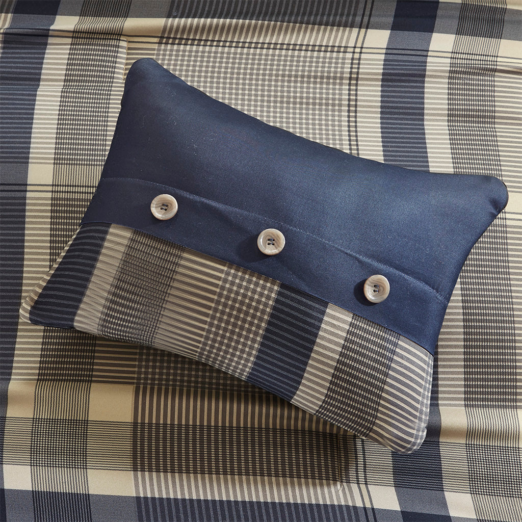 Intelligent Design Plaid Comforter Set with Bed Sheets
