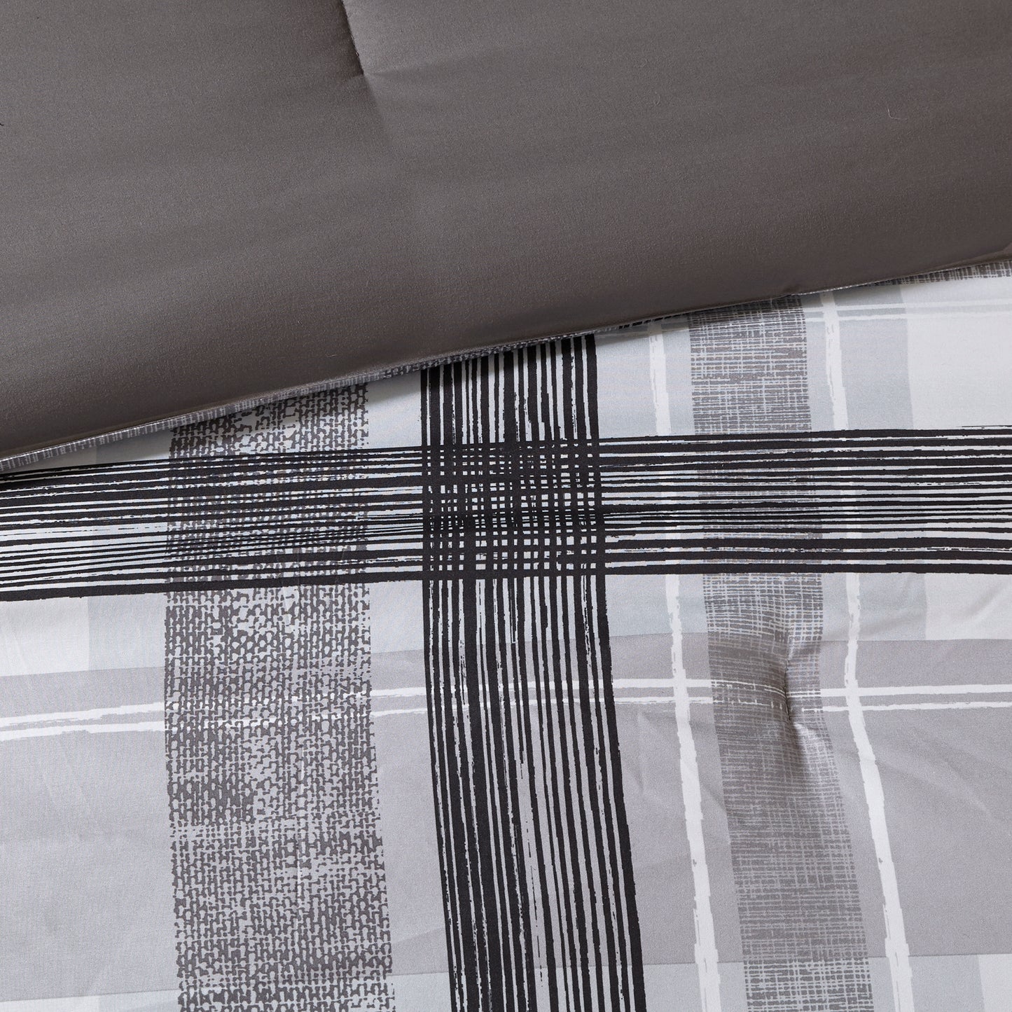 Intelligent Design Plaid Comforter Set