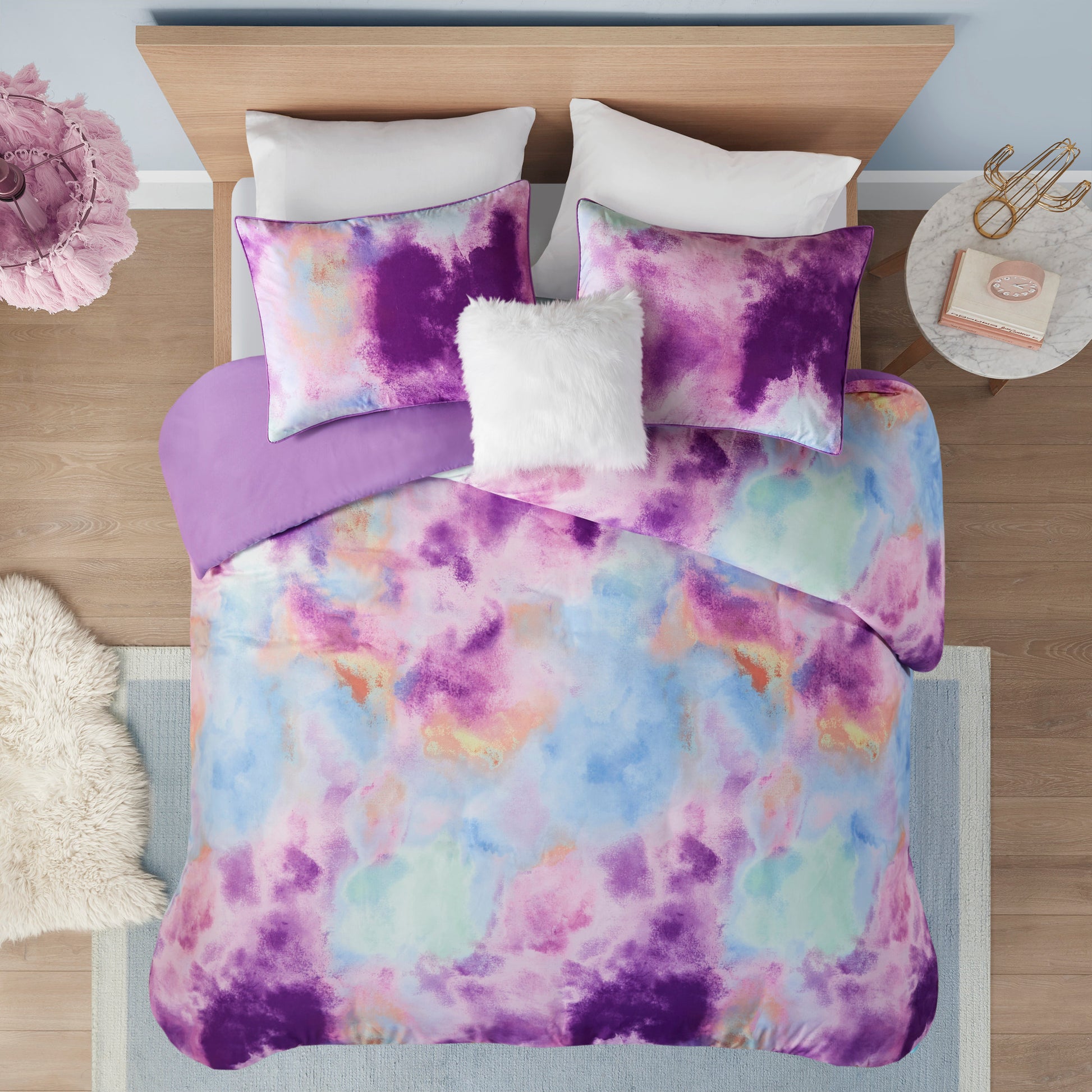 Intelligent Design Watercolor Tie Dye Printed Duvet Cover Set with Throw Pillow