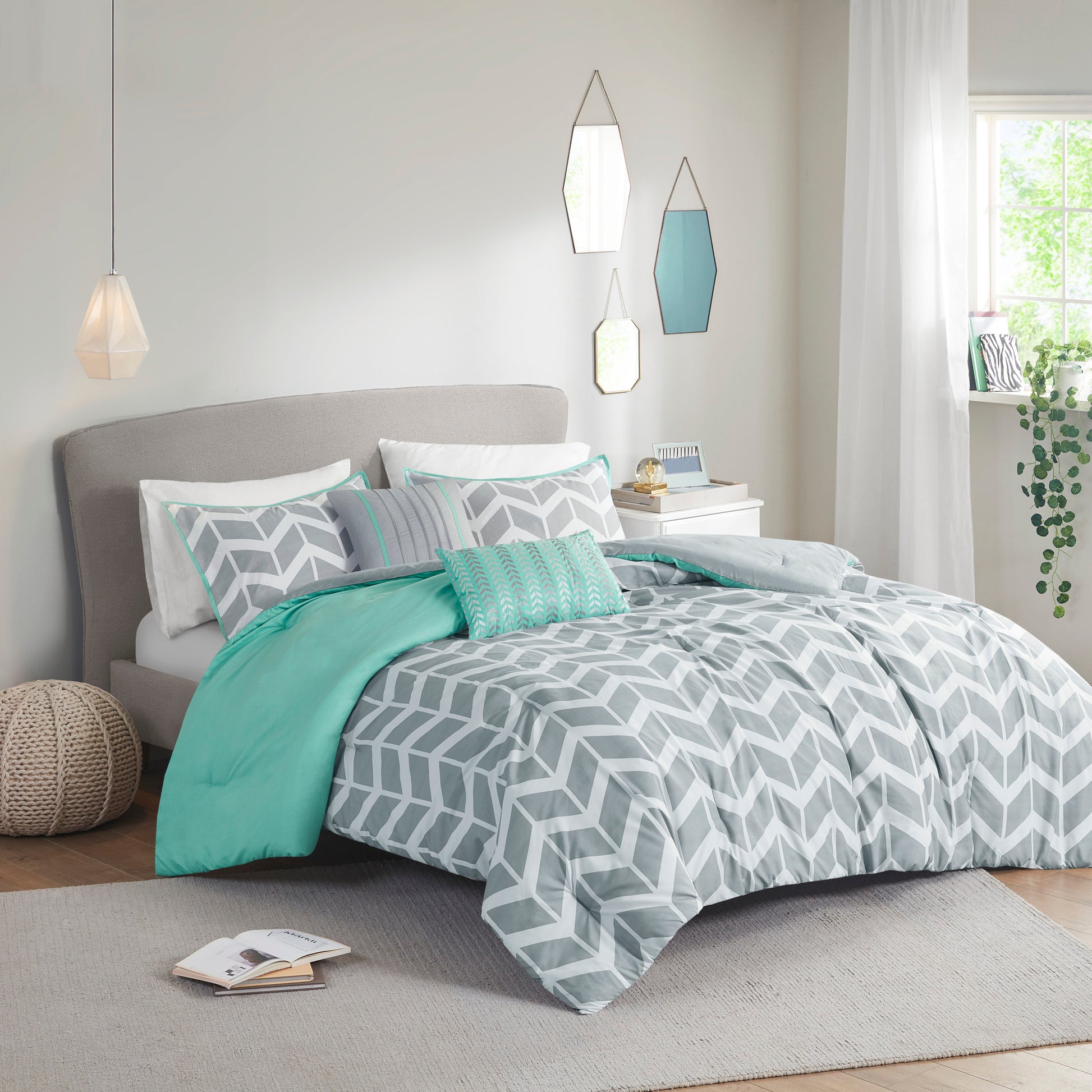Intelligent Design Comforter Set