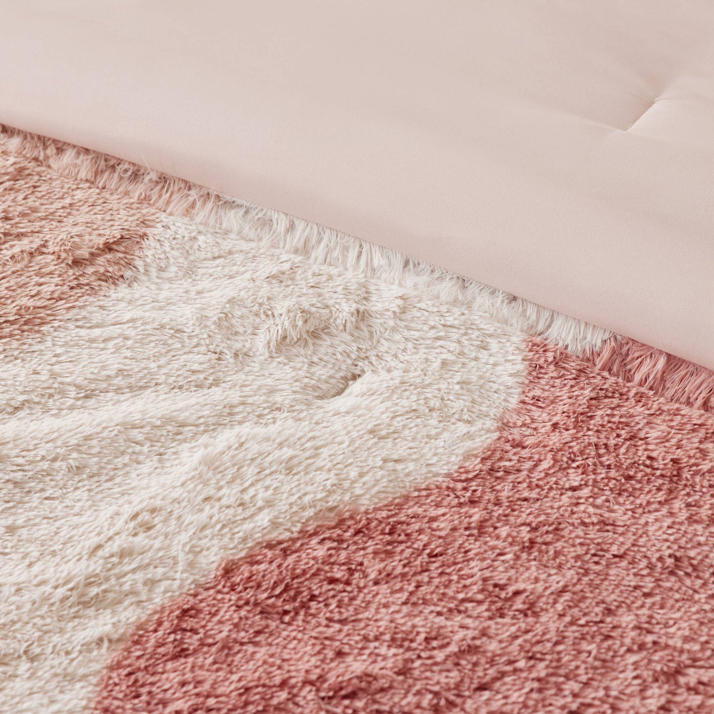 Cassie Ombre Shaggy Faux Fur Comforter Set