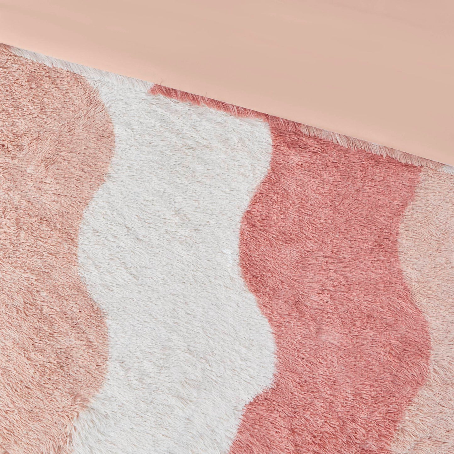 Cassie Ombre Shaggy Faux Fur Duvet Cover Set