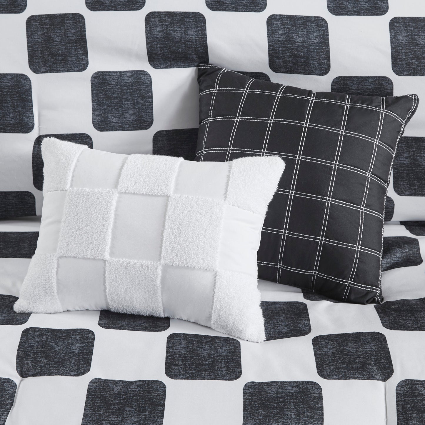 Miley Checkered Comforter Set