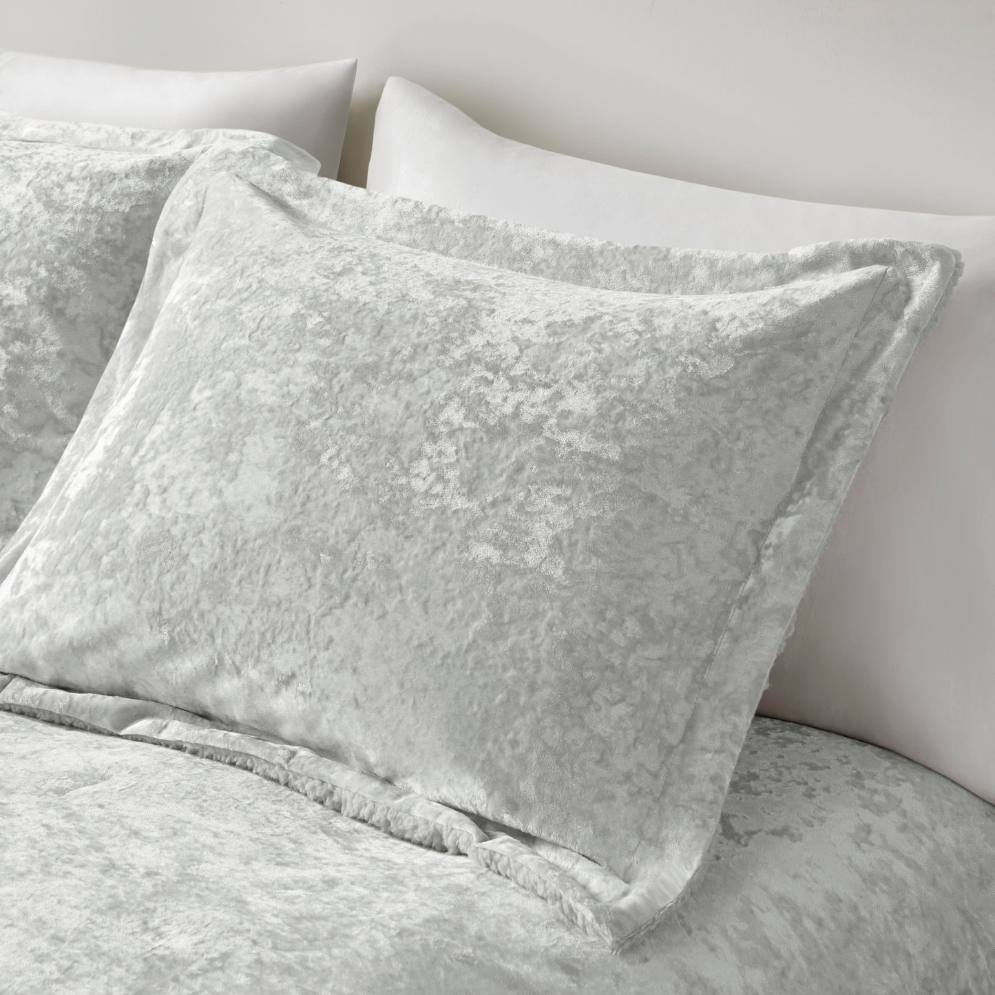 Mira Crushed Velvet Sherpa Reversible Comforter Set