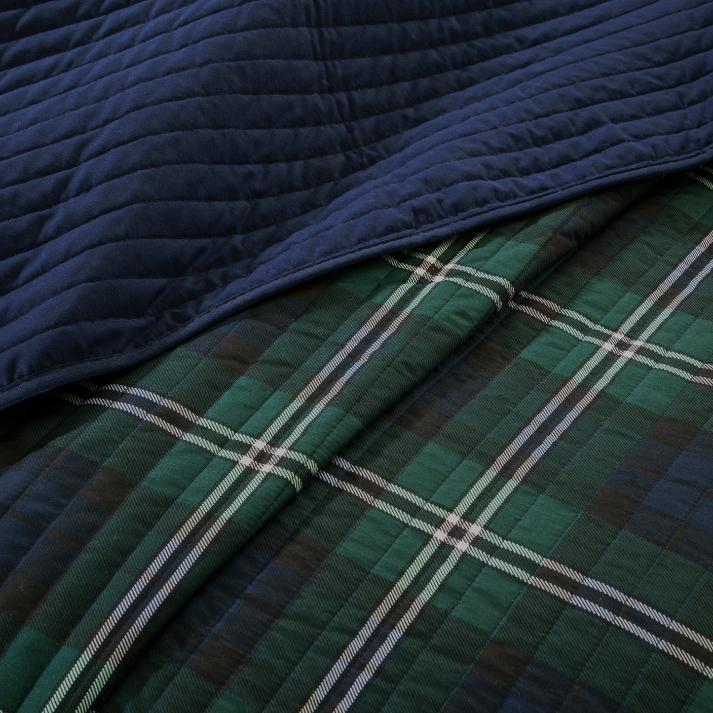 Brody Reversible Quilt Set with Throw Pillow