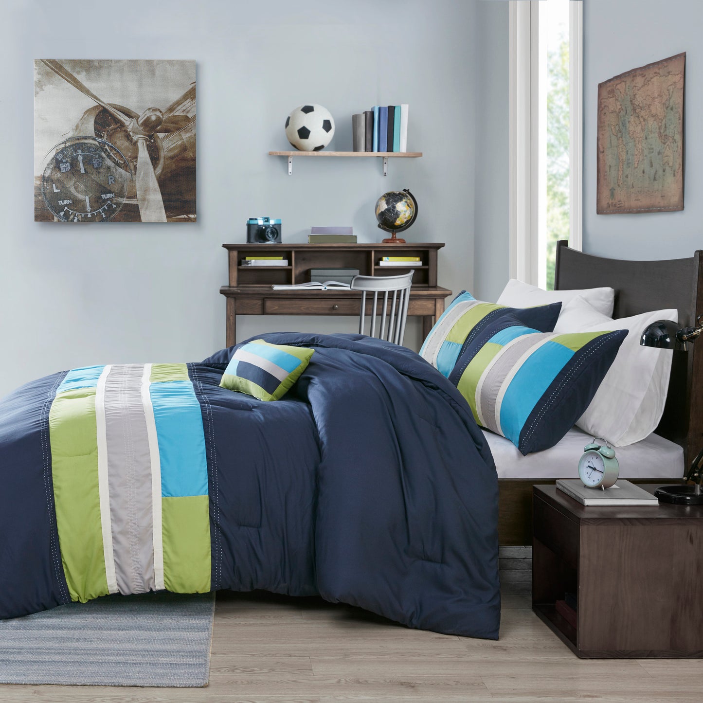 Pipeline Comforter Set