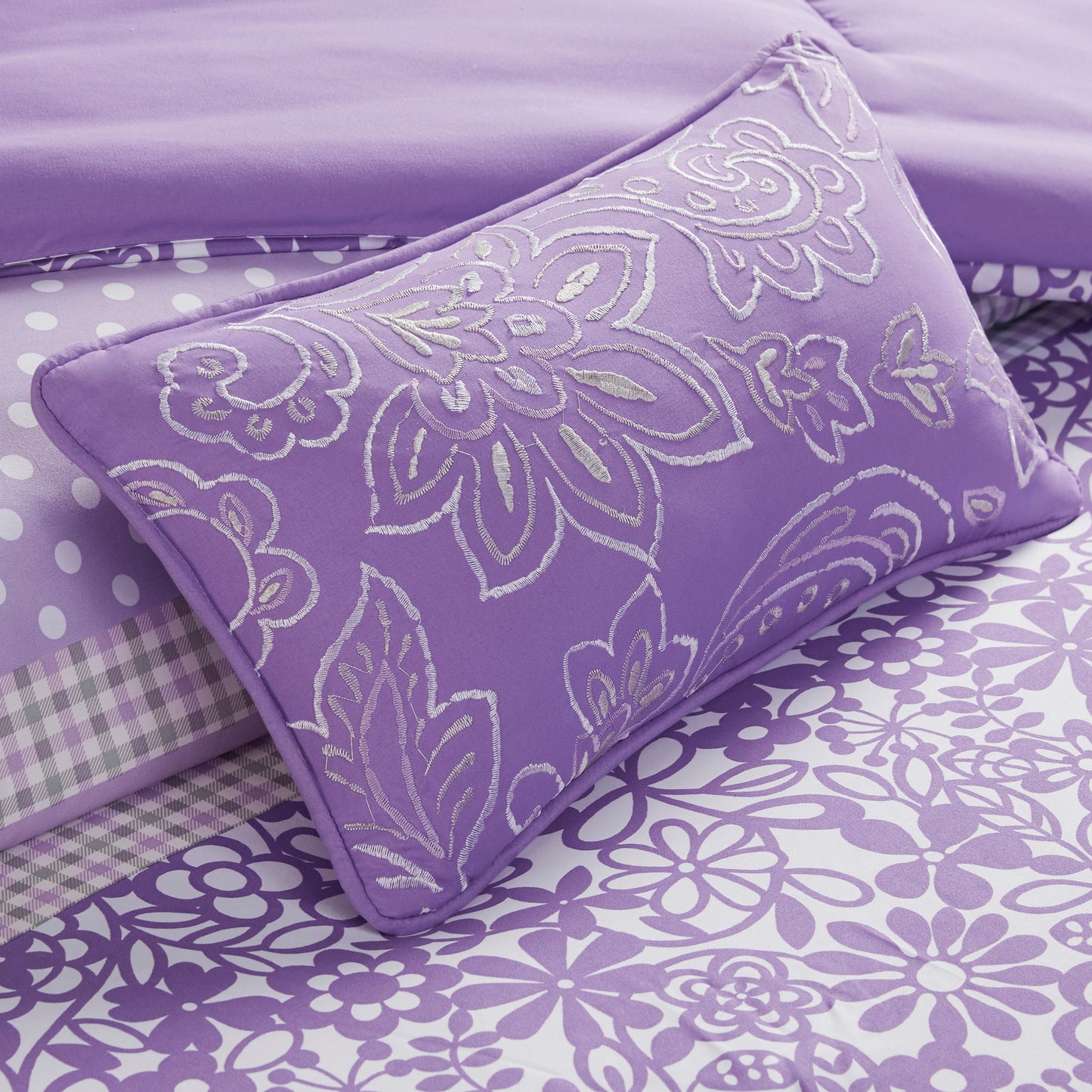 Riley Comforter Set