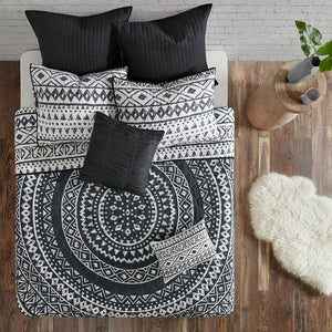 Larisa 7 Piece Reversible Cotton Quilt Set with Euro Shams and Throw Pillows
